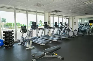 5701 Collins Ave, Miami Beach, FL 33140 - Photo 23