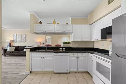 17150 N Bay Rd #2908, Sunny Isles Beach, FL 33160 - Photo 9