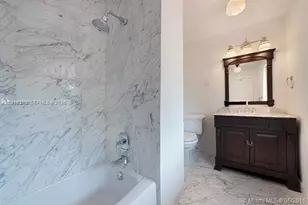 320 W 55th St, Miami Beach, FL 33140 - Photo 11