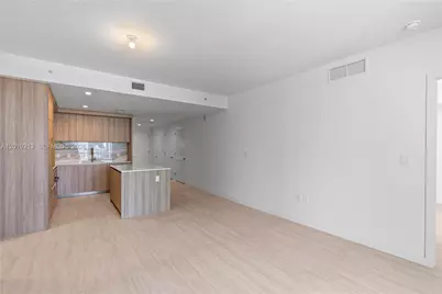 77 SE 5 #3702, Miami, FL 33131 - Photo 11