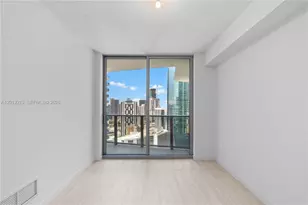 77 SE 5, Miami, FL 33131 - Photo 27