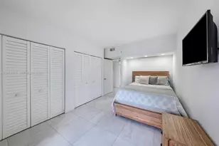 520 Brickell Key Dr, Miami, FL 33131 - Photo 17