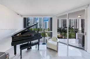 520 Brickell Key Dr, Miami, FL 33131 - Photo 25