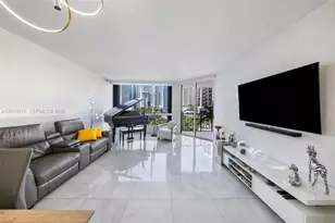 520 Brickell Key Dr, Miami, FL 33131 - Photo 23