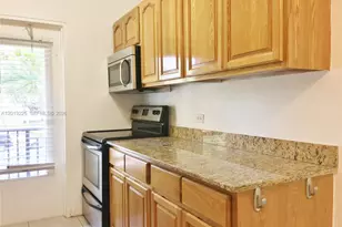 95 Edgewater Dr, Coral Gables, FL 33133 - Photo 5