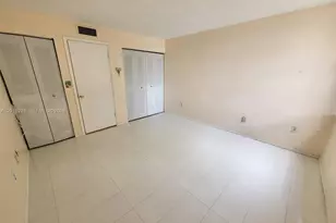 10801 SW 109th Ct, Miami, FL 33176 - Photo 13