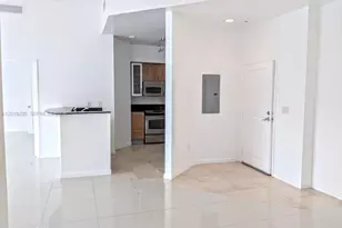 7910 Harbor Island Dr, North Bay Village, FL 33141 - Photo 5