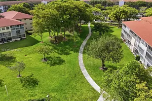 151 SW 134th Way, Pembroke Pines, FL 33027 - Photo 21