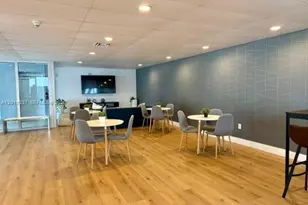 170 SE 14th St, Miami, FL 33131 - Photo 23