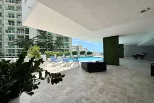 170 SE 14th St, Miami, FL 33131 - Photo 31