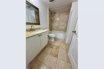 170 SE 14th St #1205, Miami, FL 33131 - Photo 15