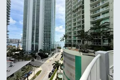 170 SE 14th St #1205, Miami, FL 33131 - Photo 35