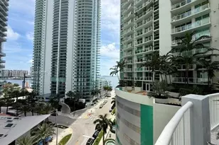 170 SE 14th St, Miami, FL 33131 - Photo 35
