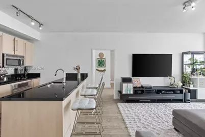 79 SW 12th St #3110-S, Miami, FL 33130 - Photo 1