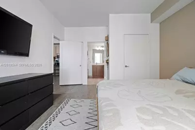79 SW 12th St #3110-S, Miami, FL 33130 - Photo 15