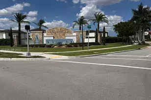 3440 W 111th Pl, Hialeah, FL 33018 - Photo 9