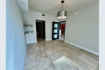 300 S Biscayne Blvd #2606, Miami, FL 33131 - Photo 11