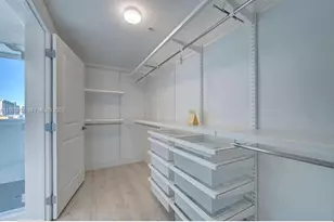 400 Sunny Isles Blvd, Sunny Isles Beach, FL 33160 - Photo 31