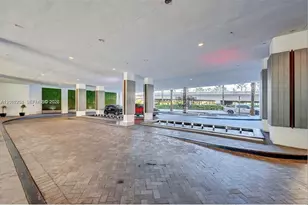 400 Sunny Isles Blvd, Sunny Isles Beach, FL 33160 - Photo 41