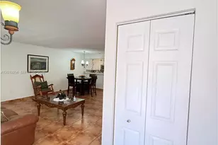 8480 SW 156th Pl, Miami, FL 33193 - Photo 13