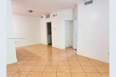 18328 NW 68th Ave #N, Hialeah, FL 33015 - Photo 3