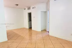 18328 NW 68th Ave, Hialeah, FL 33015 - Photo 3