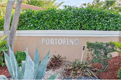 11461 Lakeview Dr #8A, Coral Springs, FL 33071 - Photo 25