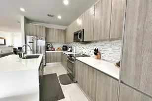 7243 NW 103rd Path, Doral, FL 33178 - Photo 25