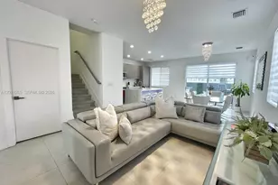 7243 NW 103rd Path, Doral, FL 33178 - Photo 11
