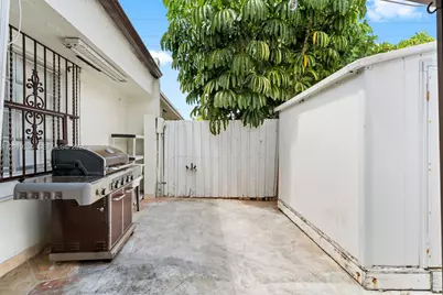 13 SW 97th Pl, Miami, FL 33174 - Photo 29