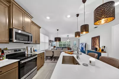 4305 Marina Way #4305, Deerfield Beach, FL 33064 - Photo 5