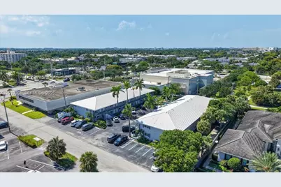 2115 NE 37th Dr #120, Fort Lauderdale, FL 33308 - Photo 29
