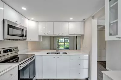 1108 Bahama Bnd #B1, Coconut Creek, FL 33066 - Photo 15