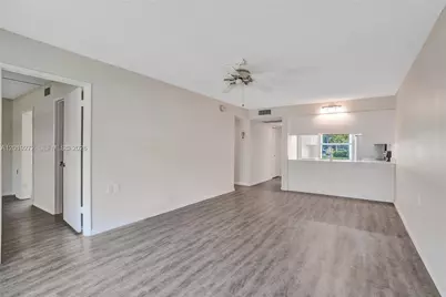 1108 Bahama Bnd #B1, Coconut Creek, FL 33066 - Photo 17