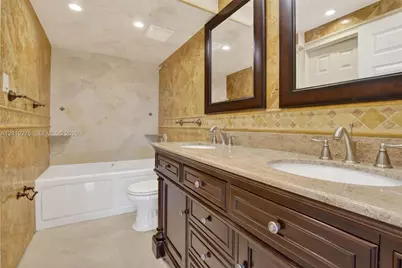 7041 Environ Blvd #327, Lauderhill, FL 33319 - Photo 19
