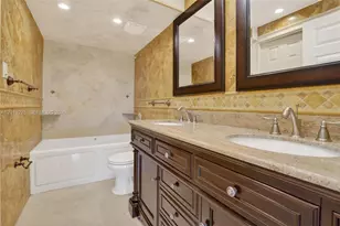 7041 Environ Blvd, Lauderhill, FL 33319 - Photo 19
