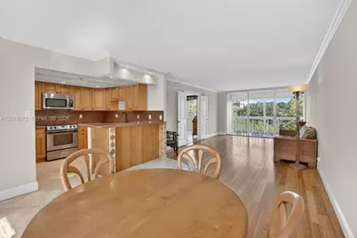 7041 Environ Blvd #327, Lauderhill, FL 33319 - Photo 7