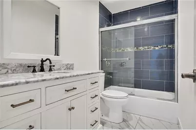 4721 W Park Rd, Hollywood, FL 33021 - Photo 23