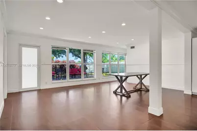 4721 W Park Rd, Hollywood, FL 33021 - Photo 11