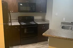 701 Vista Isles Dr, Sunrise, FL 33325 - Photo 5