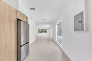 1130 102nd St, Bay Harbor Islands, FL 33154 - Photo 7