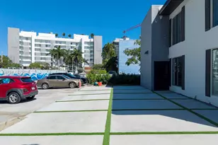 1130 102nd St, Bay Harbor Islands, FL 33154 - Photo 23
