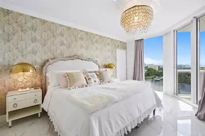 4779 Collins Ave #1206, Miami Beach, FL 33140 - Photo 9