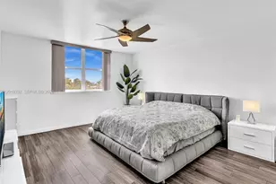2450 NE 135th St, North Miami, FL 33181 - Photo 19