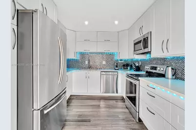2450 NE 135th St #201, North Miami, FL 33181 - Photo 11