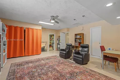13811 SW 26th St, Davie, FL 33325 - Photo 35