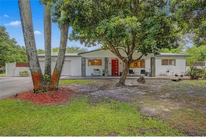 13811 SW 26th St, Davie, FL 33325 - Photo 3
