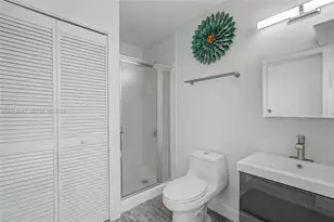 13811 SW 26th St, Davie, FL 33325 - Photo 21
