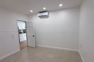 25948 SW 132nd Ave, Homestead, FL 33032 - Photo 9