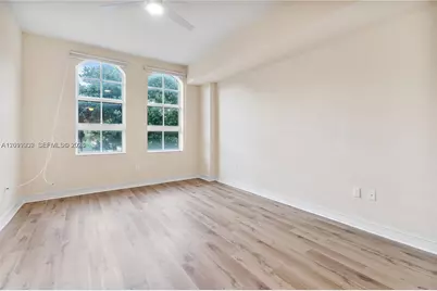 3001 NE 185th St #219, Aventura, FL 33180 - Photo 1